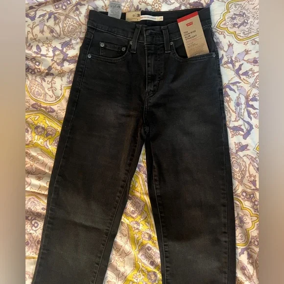 Levi’s 724 HIGH RISE SLIM STRAIGHT WOMEN'S JEANS - Picture 7 of 9